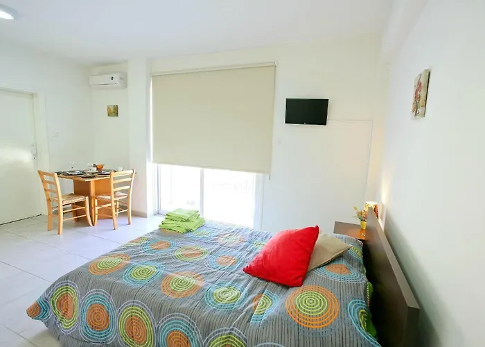 S Sari Flats * Larnaca